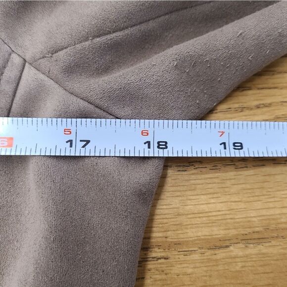 Dalia Taupe Faux Suede Drape Jacket Womens size Medium - Picture 7 of 7